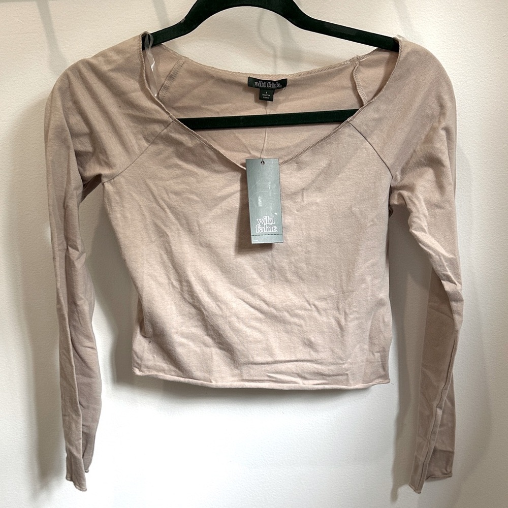 NWT Wild Fable Cropped Long Sleeve